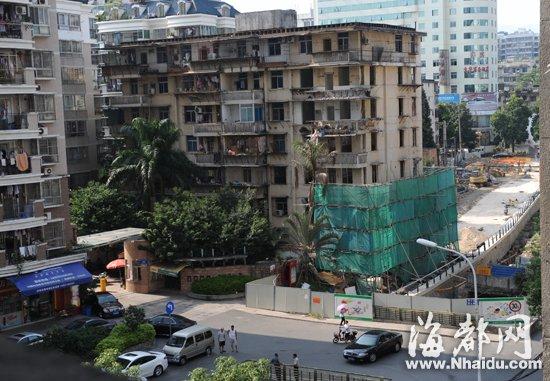 住户拒交房 观风亭路北段拆迁又遭“卡脖”